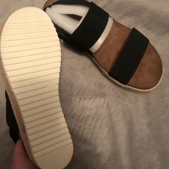 STEVE MADDEN ESPADRILLES (madden girl) - Picture 3 of 5